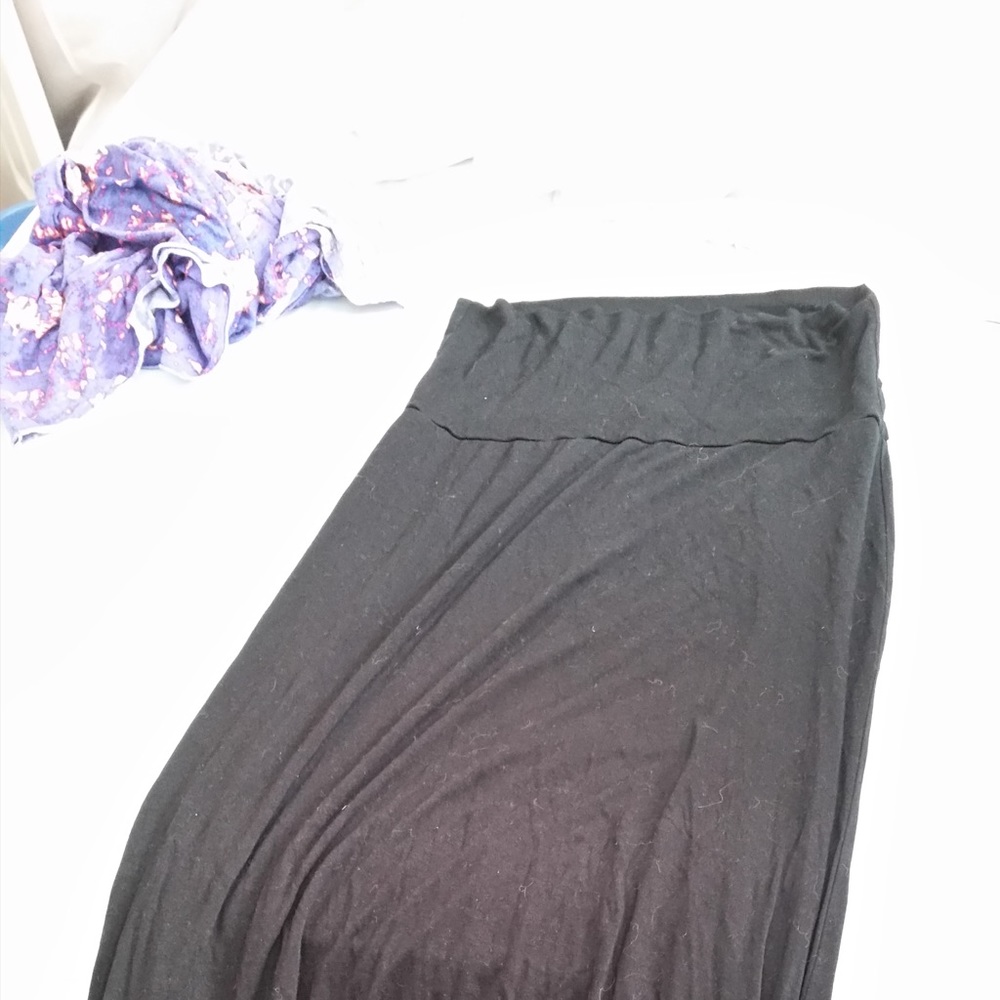 Black maxi skirt